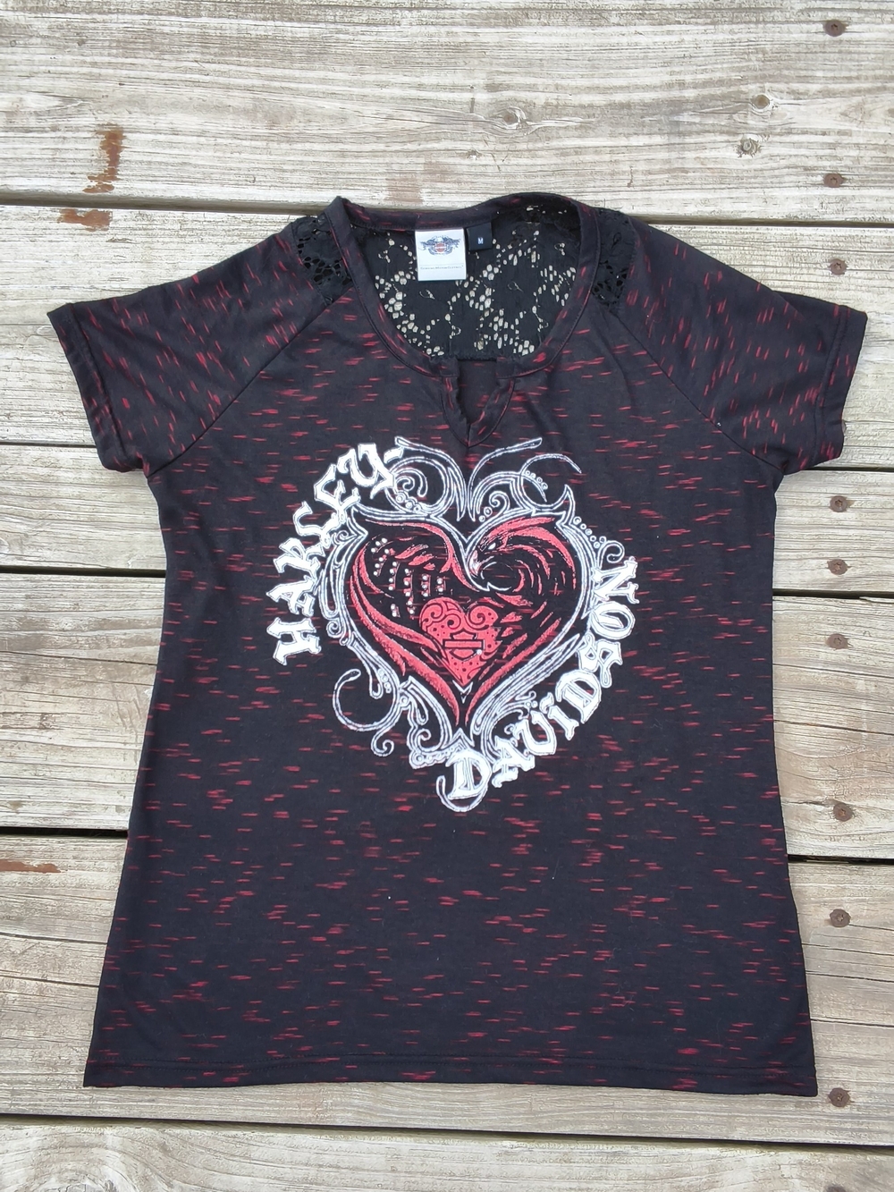 Harley-Davidson Black Tee with Red and White Heart Graphic